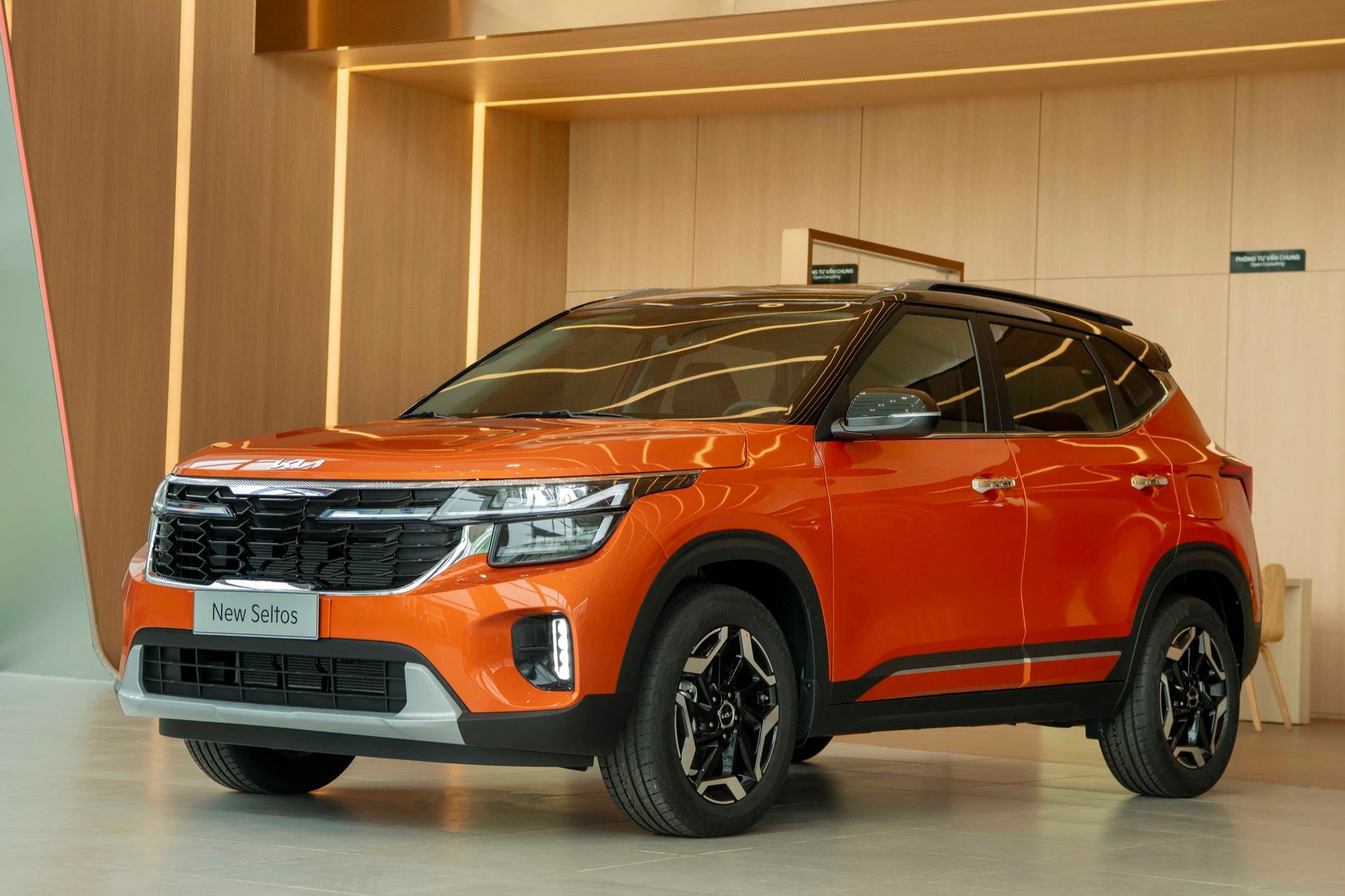 So sánh Mitsubishi Xforce và Kia Seltos: