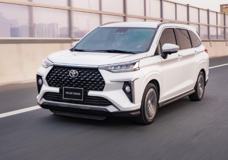 Nên chọn Toyota Veloz Cross hay Honda BR-V trong phân khúc giá từ 600 đến 800 triệu đồng?